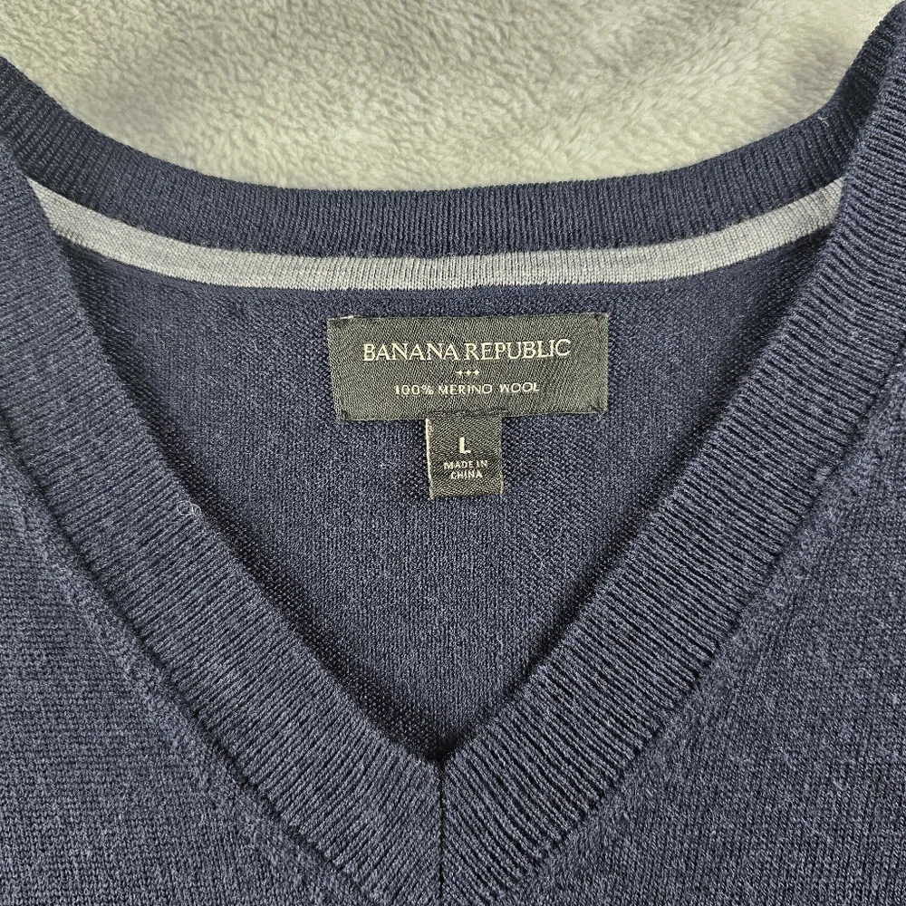 Banana Republic 100% Merino Wool Pullover V-Neck Sweater Mens Size Large